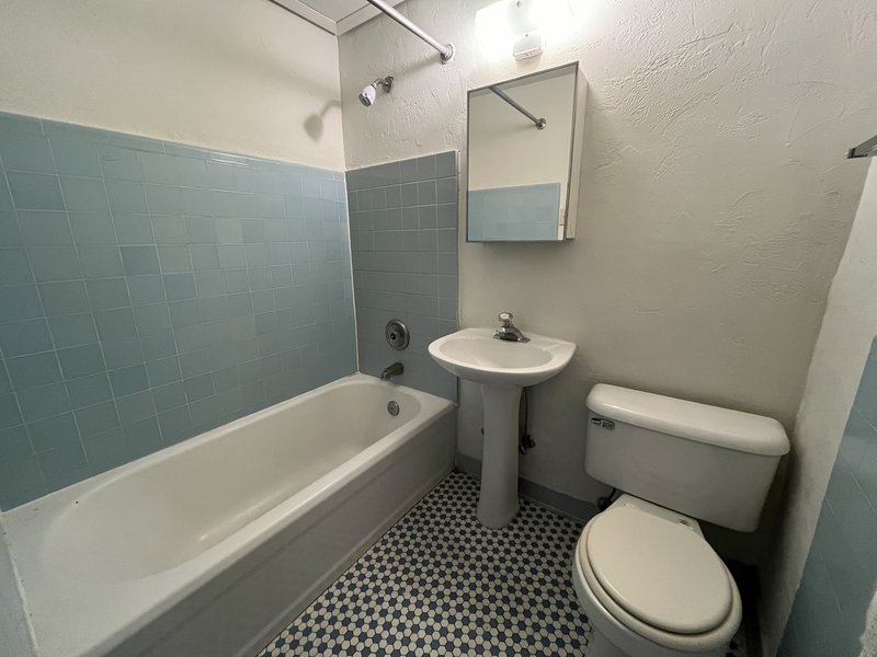 425 S Monroe Ave # 2c property image