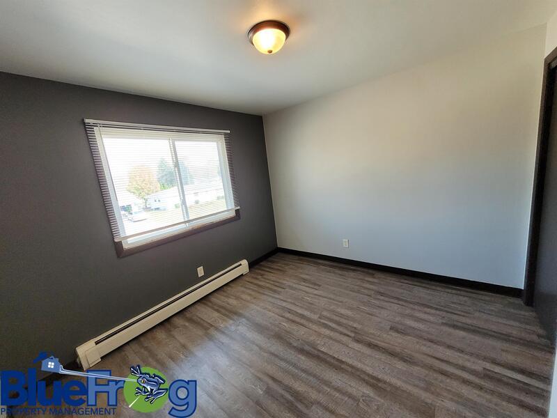 1303 Morris Avenue - 8 property image