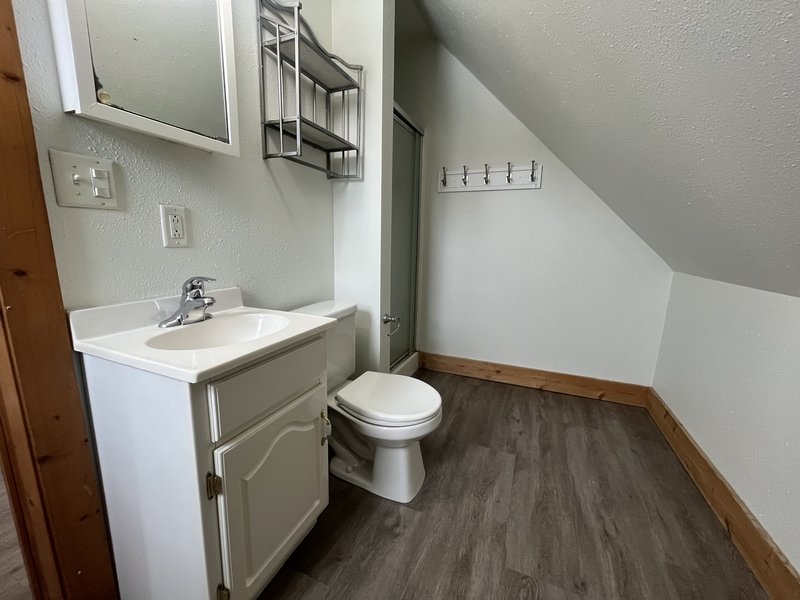 2505 North 12th Street - Upper property image