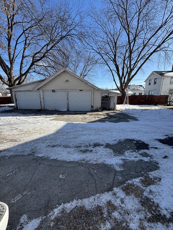 844 3rd Street - 1/2 property image