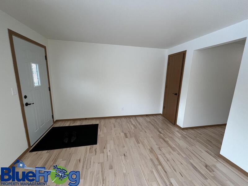 644 Woodlawn Dr property image