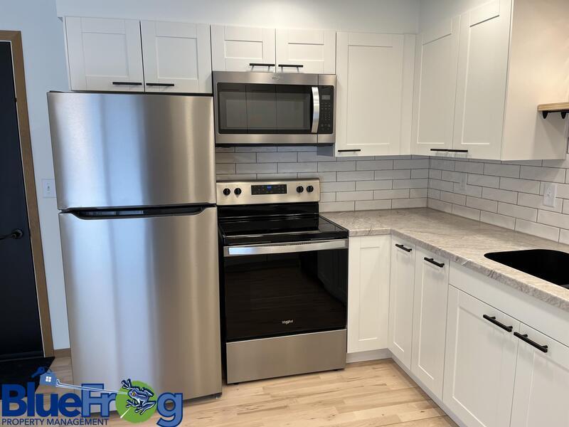 644 Woodlawn Dr property image