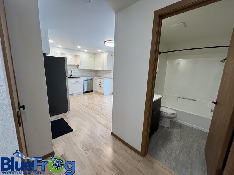 644 Woodlawn Dr property image