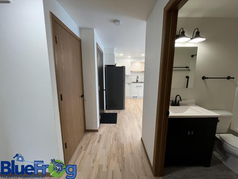 644 Woodlawn Dr property image