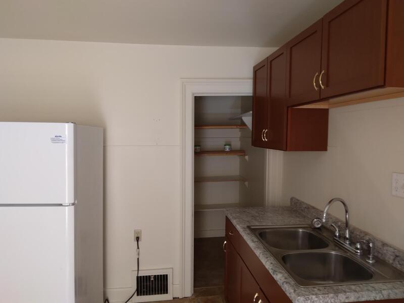 508 West Irving Ave. - Upper property image