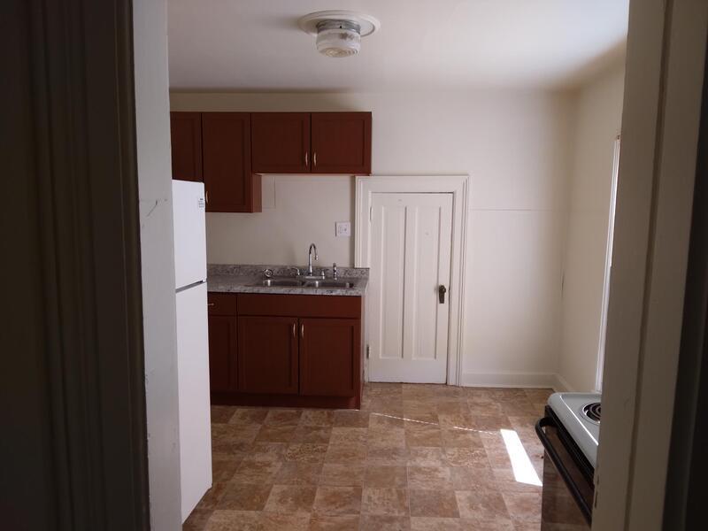 508 West Irving Ave. - Upper property image