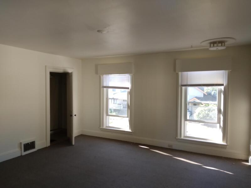 508 West Irving Ave. - Upper property image