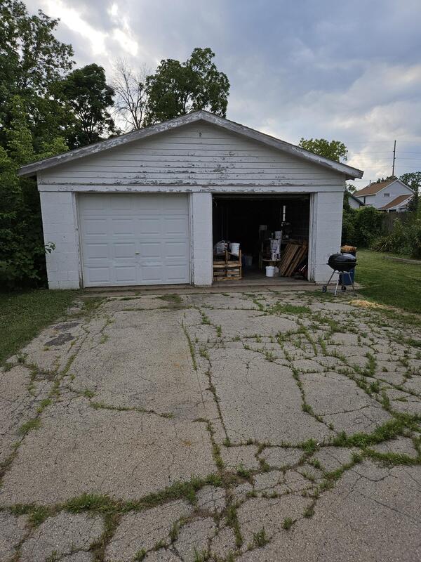 425 Monroe Street - Upper property image