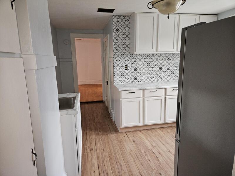 425 Monroe Street - Upper property image