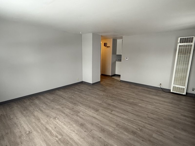 2205 South 10th Street - Upper property image