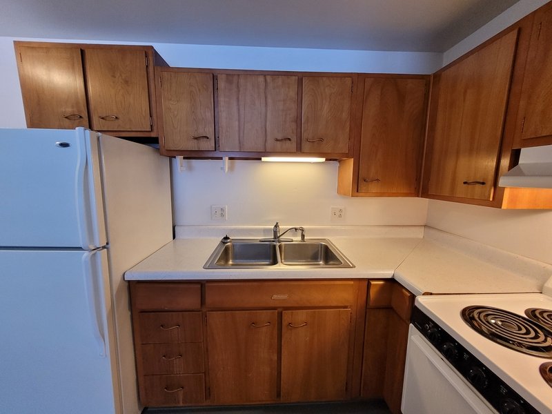 829 Voelker Street - 2 property image