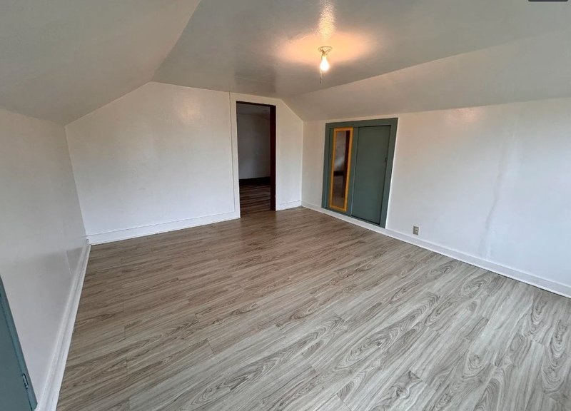 1527 Indiana Avenue property image