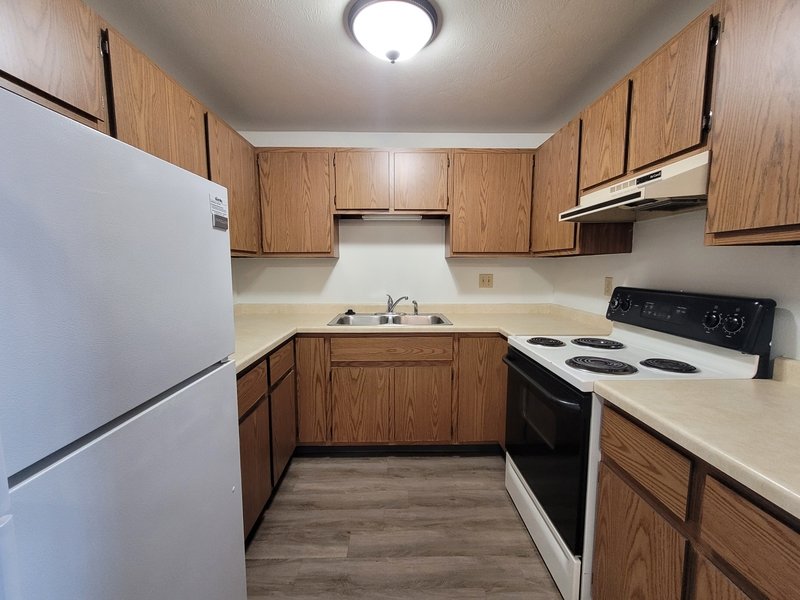 1721 Lenwood Avenue Unit 10 property image