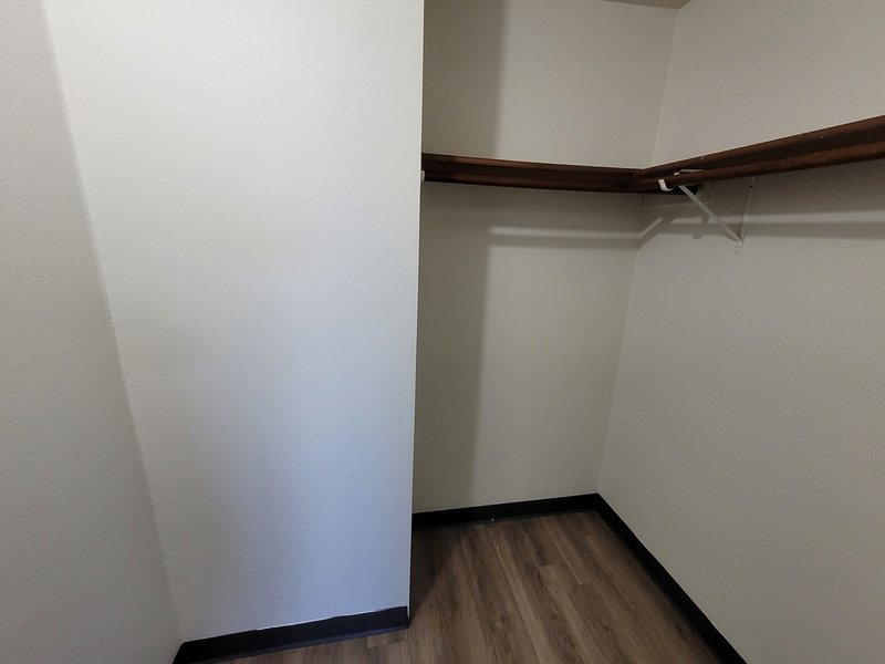 1721 Lenwood Avenue Unit 10 property image