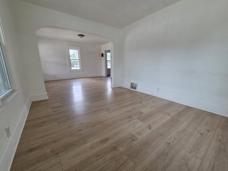 1101 Lawe Street property image