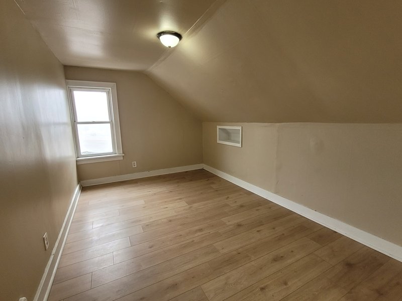 1101 Lawe Street property image