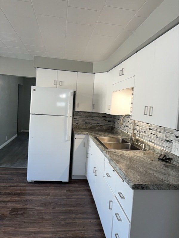 520 East Washington Street property image