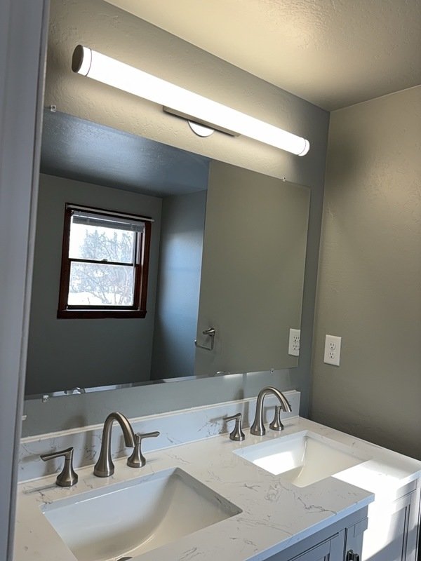 520 East Washington Street property image