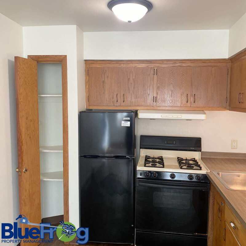 210 North Summit Street - 1 property image