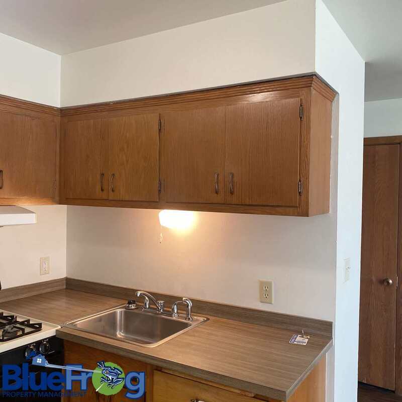 210 North Summit Street - 1 property image