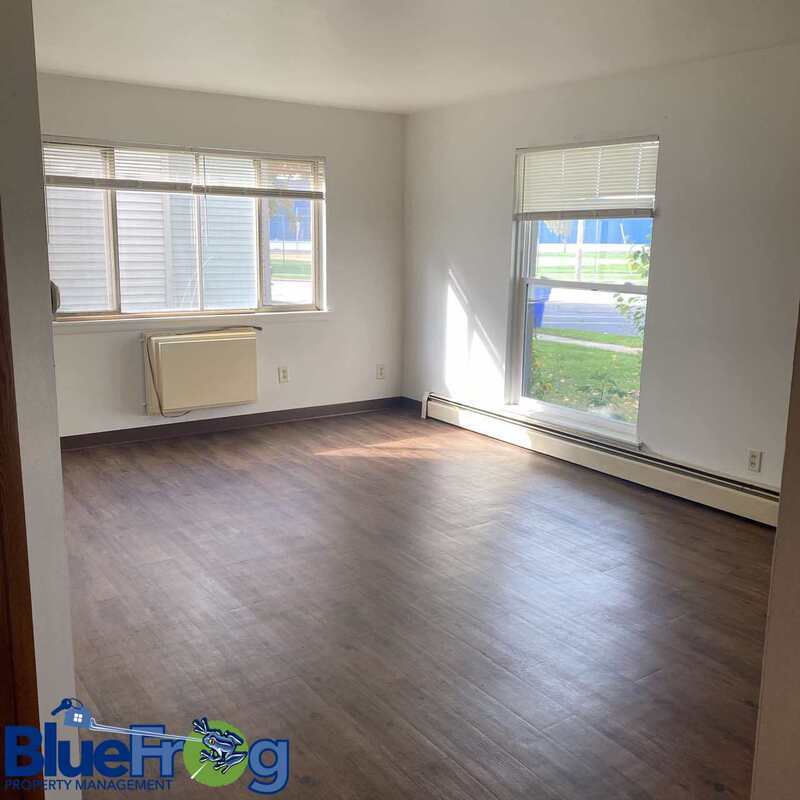 210 North Summit Street - 1 property image