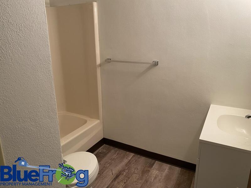 1920 Division Street - 11 property image