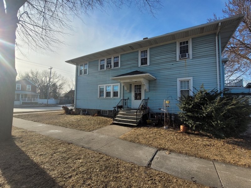 701 North Chestnut Avenue Lower property image