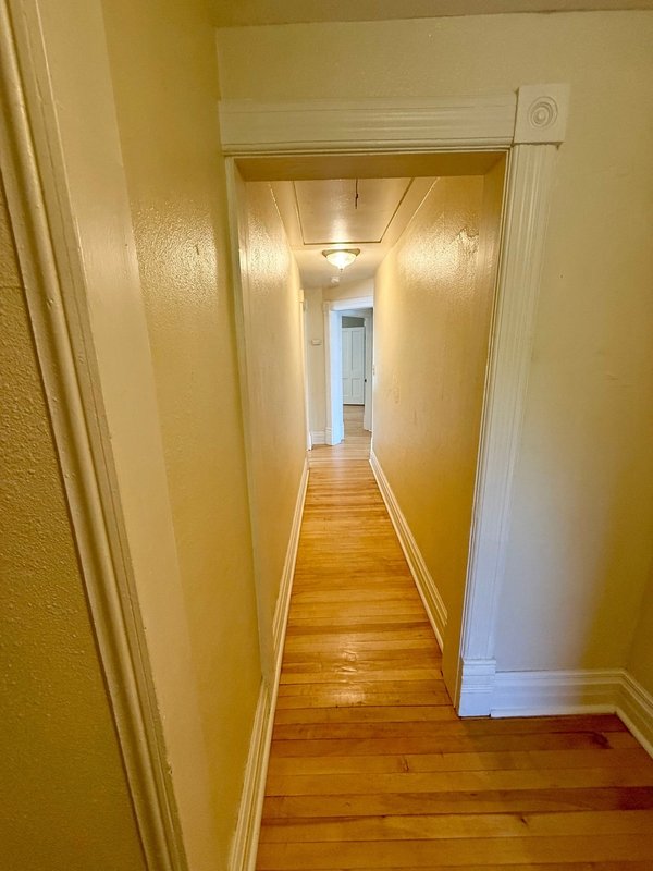 238 Scott Avenue - Upper A property image