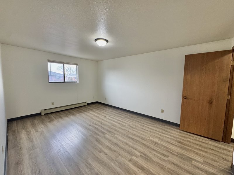 1721 Lenwood Avenue Unit 10 property image