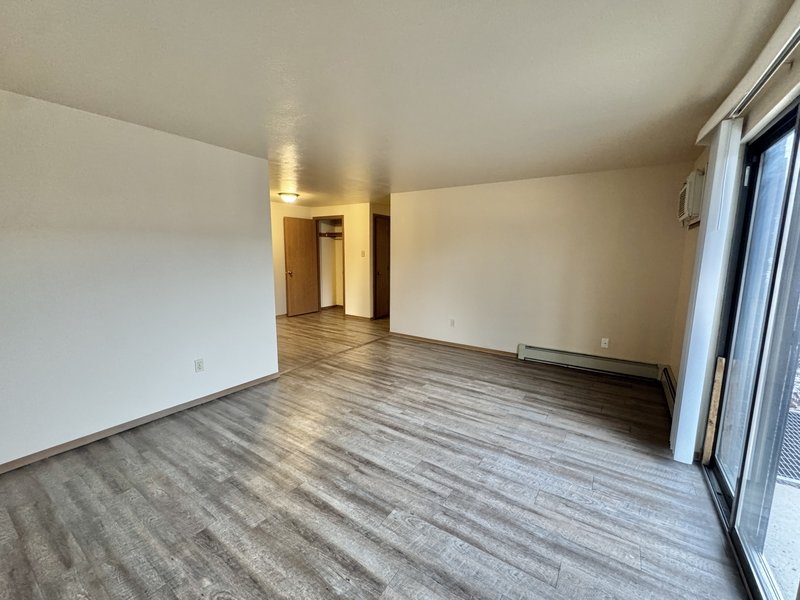 1721 Lenwood Avenue Unit 5 property image