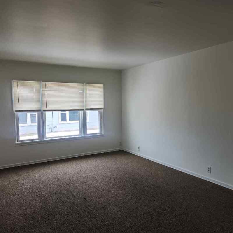 411 - 413 N 5th St - 413 A property image