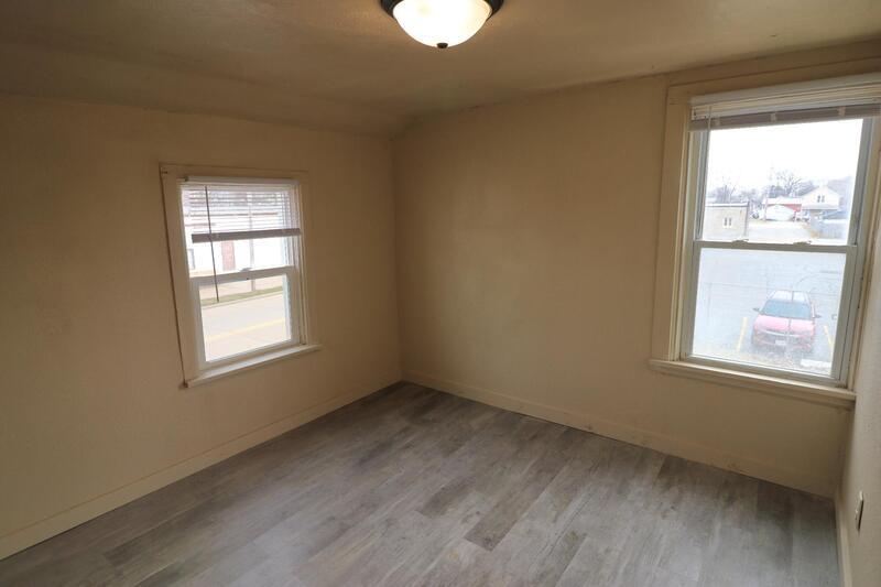 423 Draper Street - 423 1/2 property image