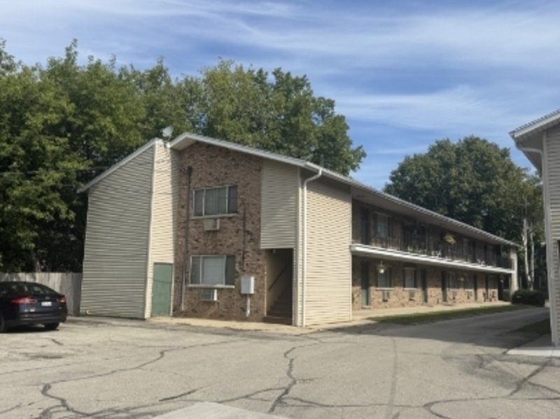 1142 East Walnut Street - X property image