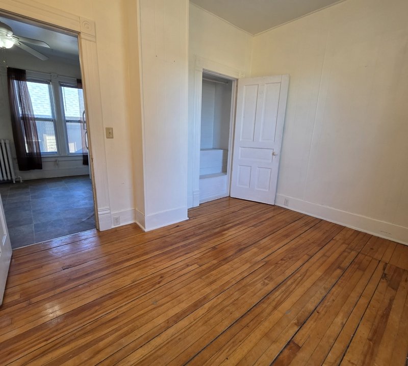 115 East Parkway Avenue - 115 property image