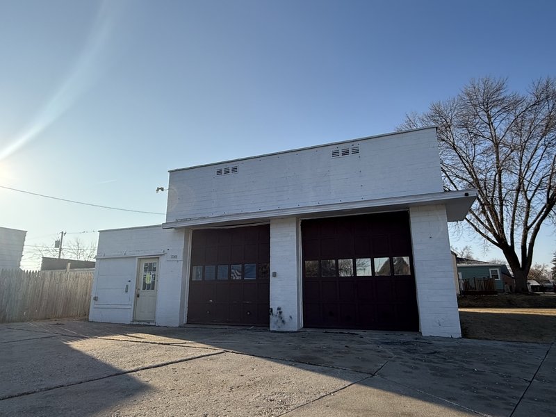 1749 Broadway Avenue - 1 property image