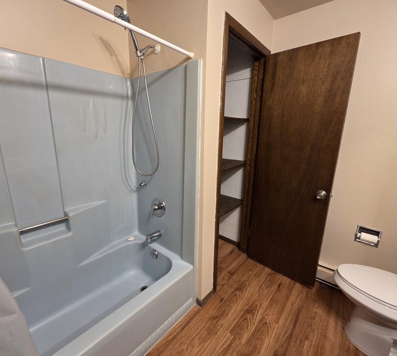 1140/1142 West Weiland Lane - 1140 property image