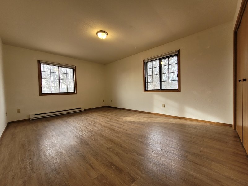 230 Robbins Street - 8 property image