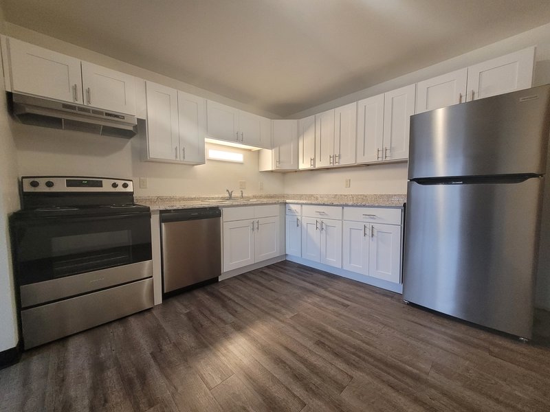 1303 Morris Avenue - 6 property image