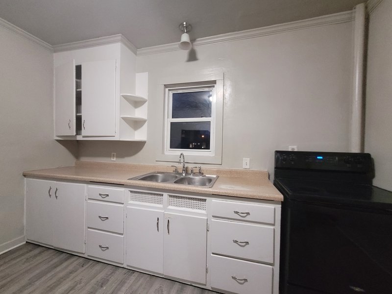 401 Cass Street property image