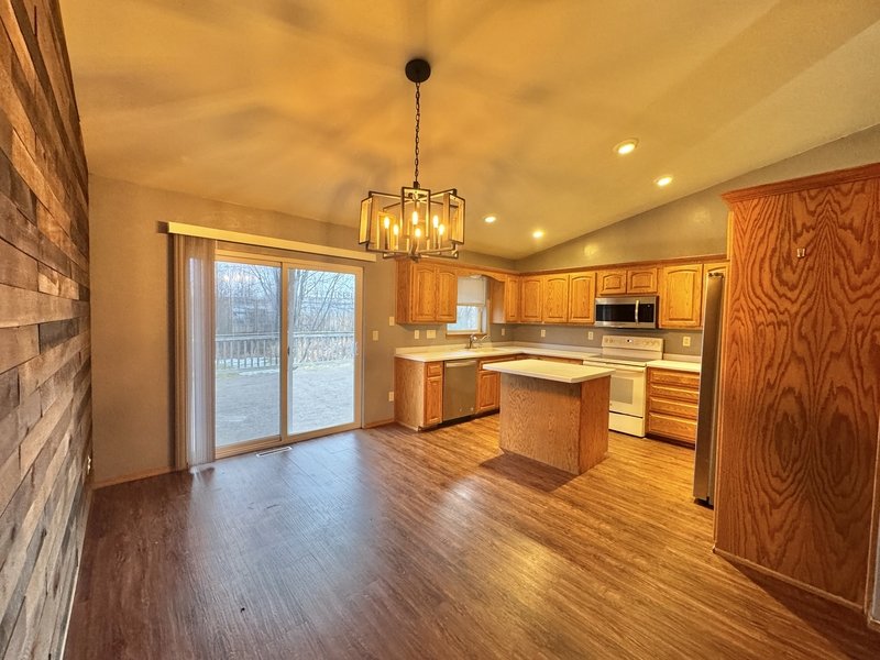 2941-2943 Popplewood Court - 2943 property image