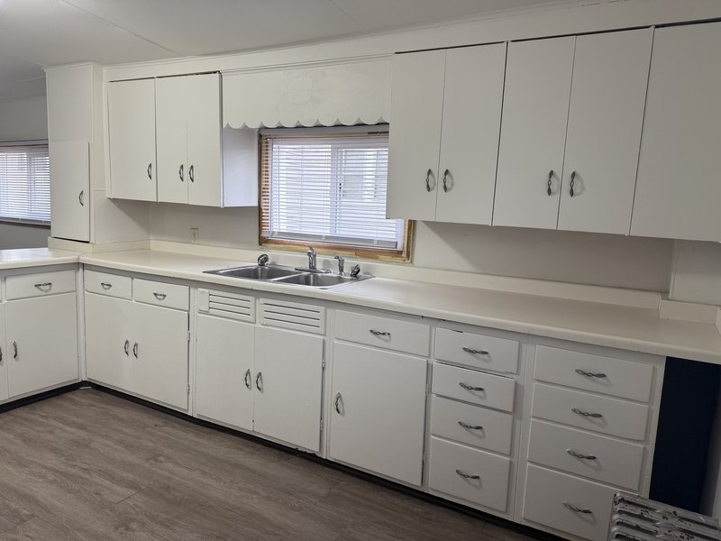 502 West 6th Avenue - A property image