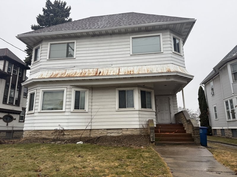 929 Jackson St - Upper property image