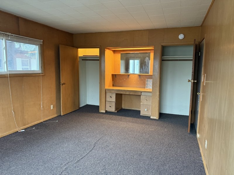 929 Jackson St - Upper property image