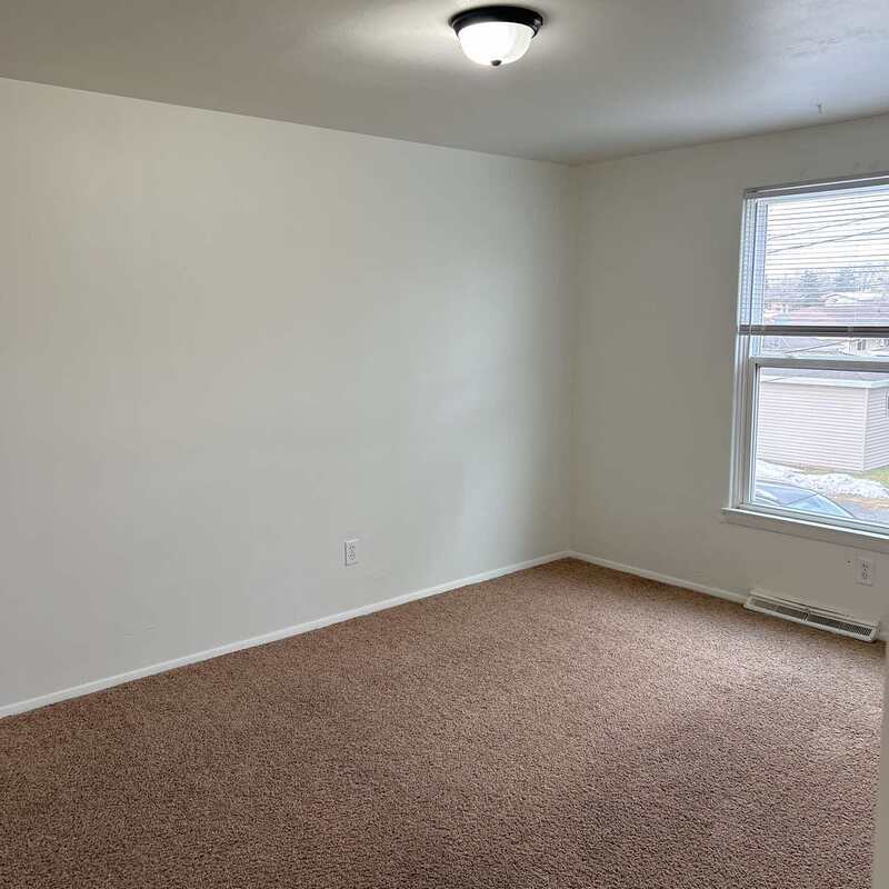 1095 Gillingham Road - D property image