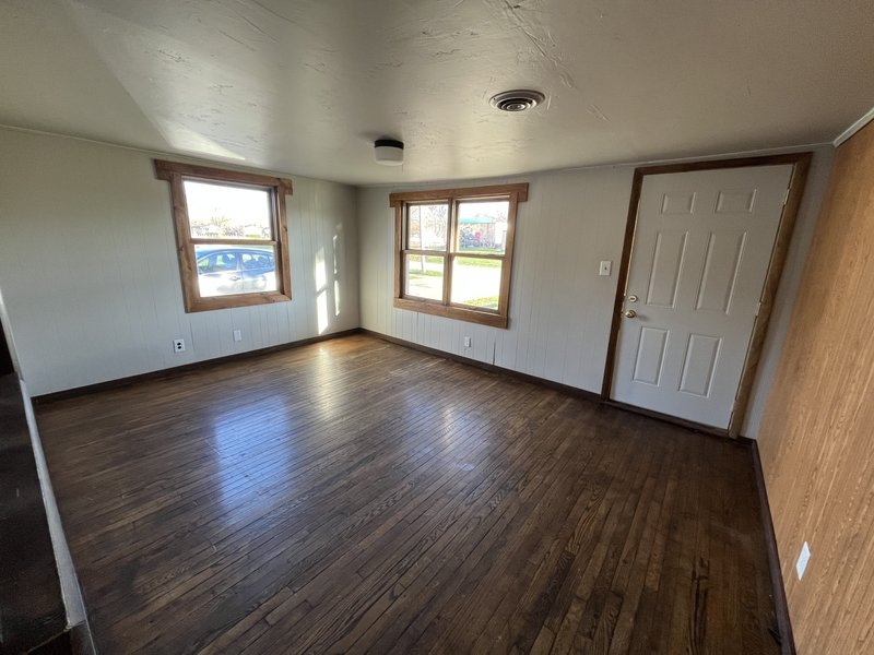 1139 Perrot Street property image