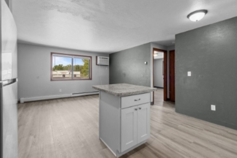 1534 Moraine Terrace - 4 property image