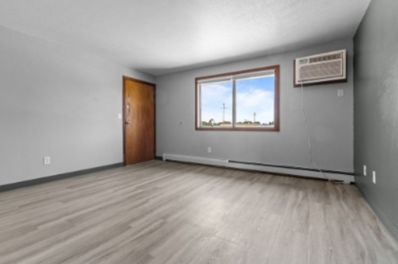 1534 Moraine Terrace - 4 property image