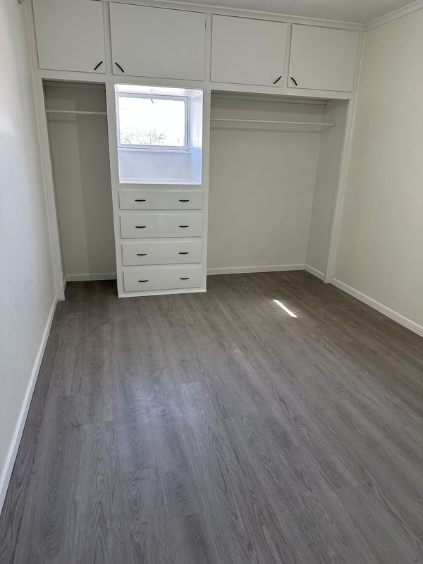 881 West Mason Street property image