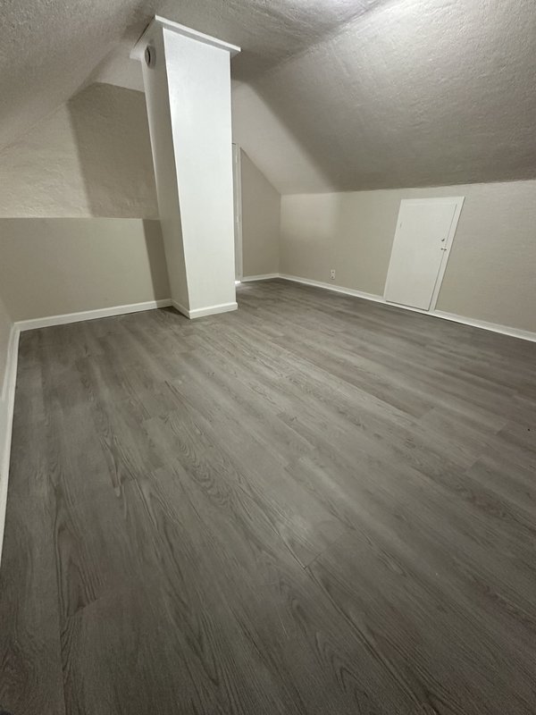 881 West Mason Street property image