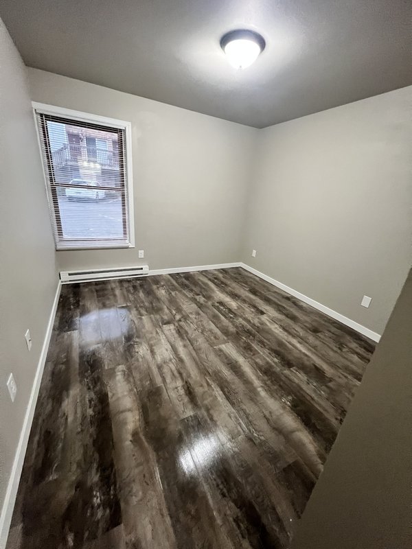 825 Wisconsin Street - 1B property image